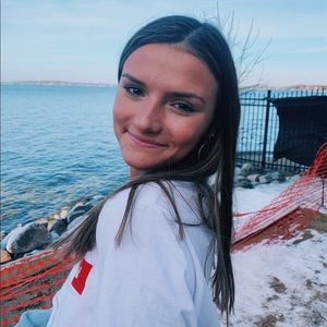 Meet your Posher, Jackie